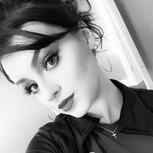 Meet your Posher, Karly